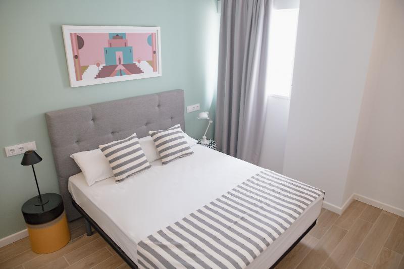 Apartamentos Libere Valencia Abastos Esterno foto