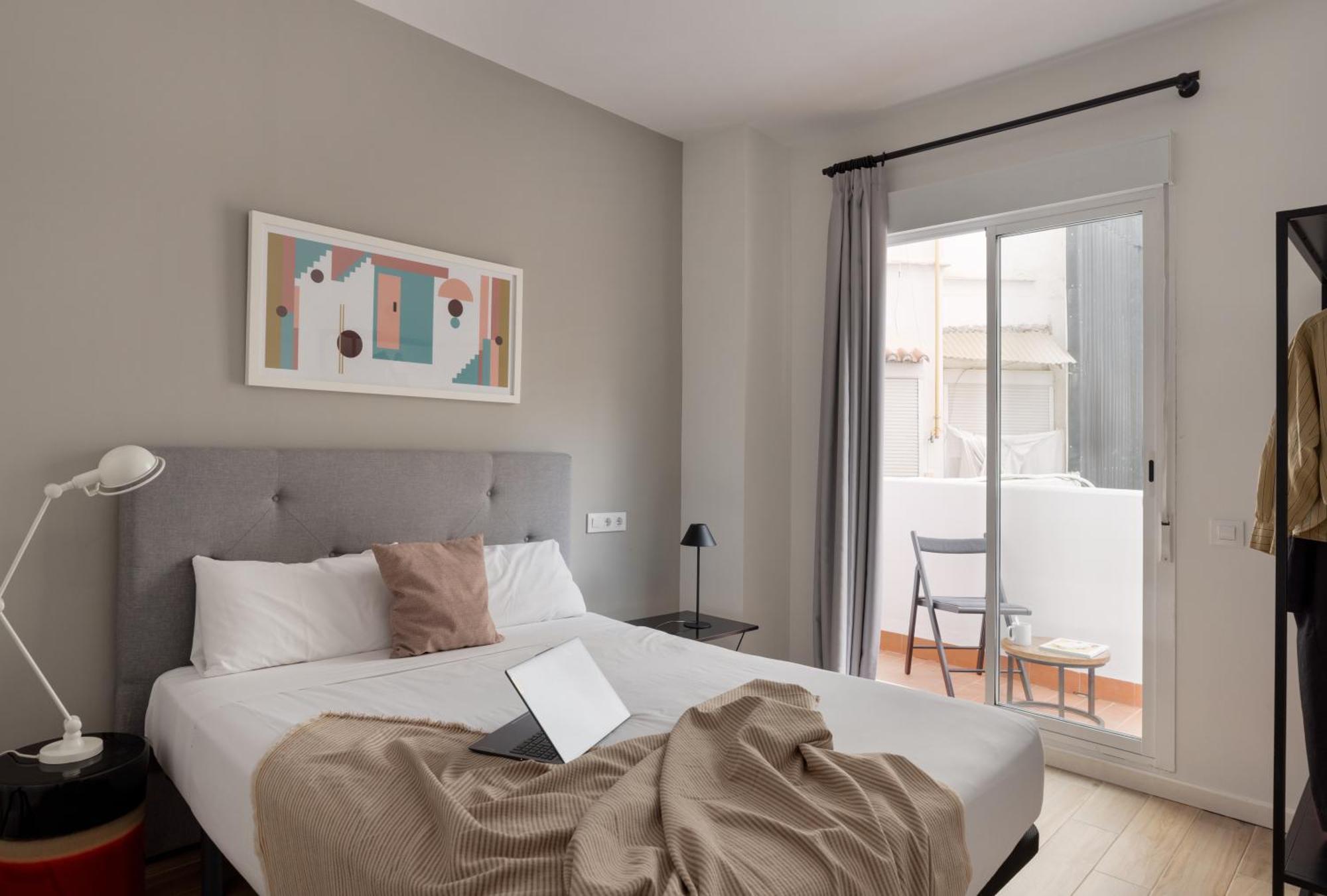 Apartamentos Libere Valencia Abastos Esterno foto